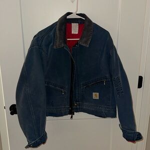 Cropped Carhartt workwear jacket